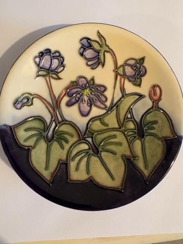 Moorcroft pottery pin dish - pin,