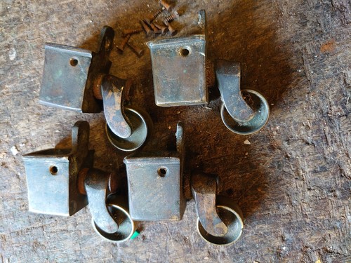 Brass castors georgian - brass, georgian.