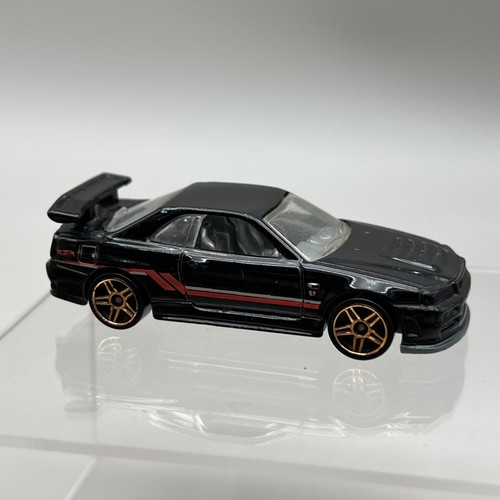 Hot wheels nissan skyline r - hot,