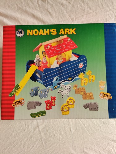 Wooden noah ark toy with - noah's,