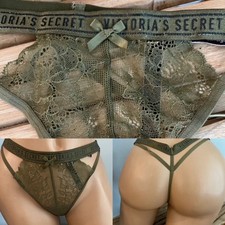 VICTORIAS SECRET THONG PANTIES sz M