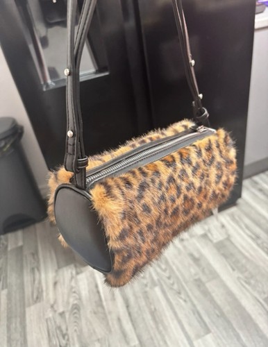Leopard print fluffy - m&s,