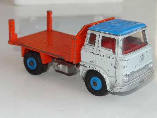 Dinky 435 bedford tipper - dinky,
