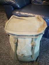 Vintage army rucksack/duffel bag large with detachable top compartment