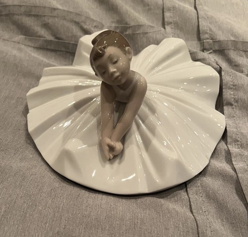 Nao lladro dance class - nao, by