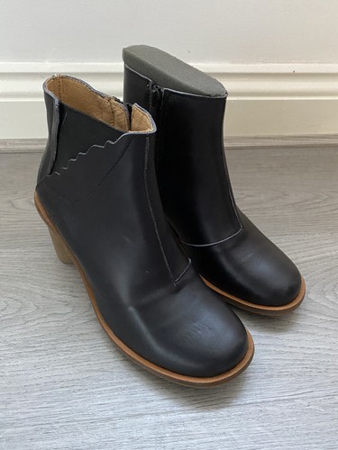 Naturalista women black - el,