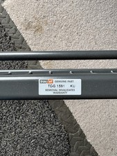 Travall TDG1591 dog guard