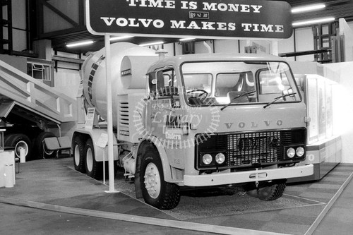 Photo amey roadstone volvo - volvo, f86