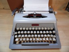 vintage royal  royaluxe 425