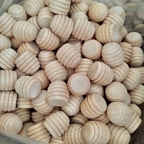 Wooden beehive peg - 6, doll