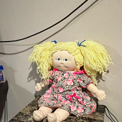 1980 cabbage patch doll - cabbage,