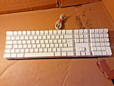 Apple Keyboard Model A1048 USB
