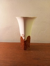 Wedgwood Marrakech Lily Vase 19cms, Bone China Abstract Swirl Pattern