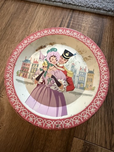 Vintage quality street tin - vintage,