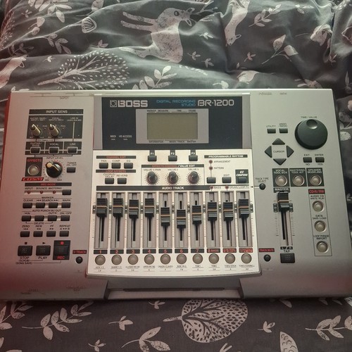 Boss 1200cd digital record - digital,