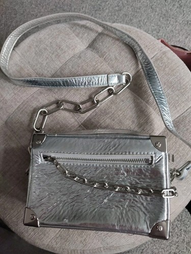Silver metallic clutch box - silver,