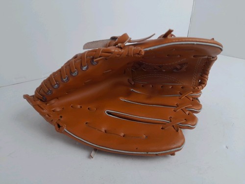 Base ball glove - ball,