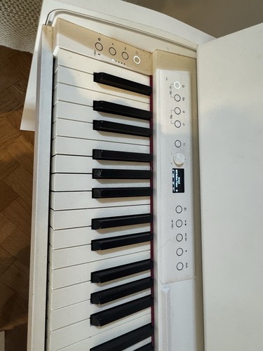 Roland 140r digital piano - roland,