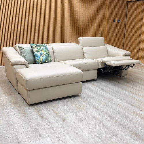 Furniture village nicoletti - village,