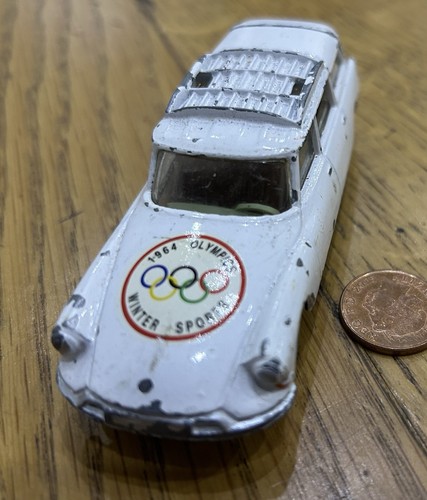 Vintage corgi toys 475 - corgi, citroen
