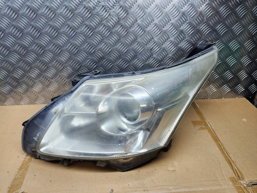 Toyota avensis headlight 2008 - toyota,