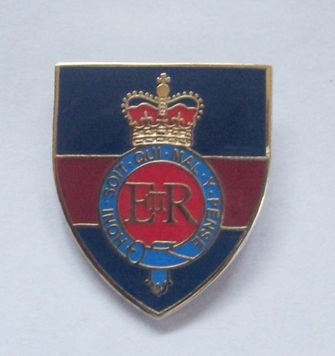 Household cavalry lapel pin - household,