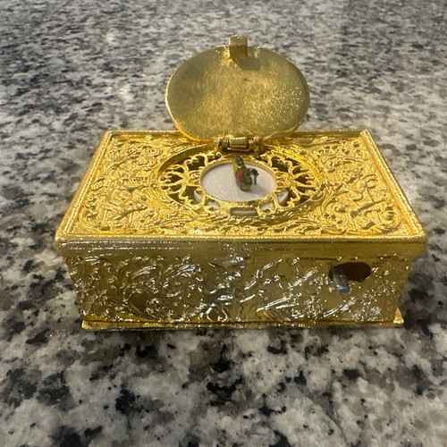 Music boxes for - women, 3d