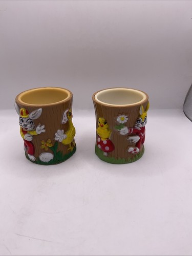 Vintage plastic egg cups - 2,