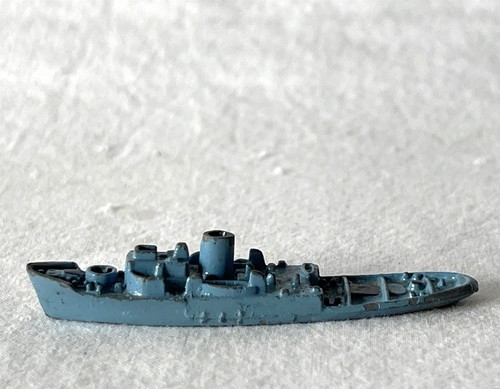 Vintage metal toy waterline - vintage,