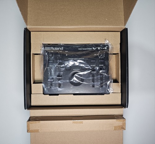 Boxed mint roland - mint,