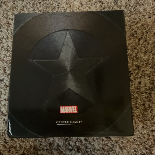 2011 sdcc gentle giant marvel - 2011,