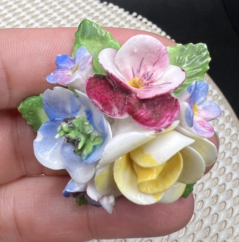 Vintage brooch bone china - brooch,