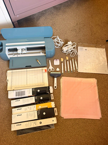 Cricut maker die - die, cutter