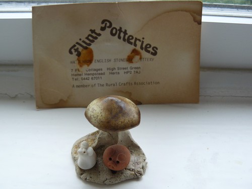 Vintage flint potteries tiny - potteries,