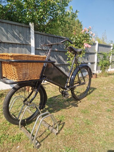 Butchers bakers delivery bike - butchers/,