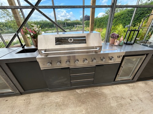 Outdoor kitchen with - outdoor,