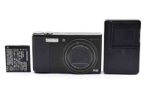 Ricoh compact digital - compact,