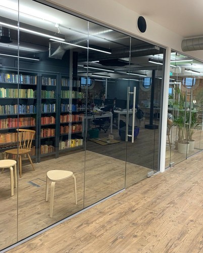Glass partition low - -, cost