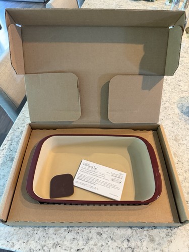 Pampered chef cranberry medium - chef,