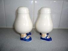 Carlton Walking Ware - Vintage