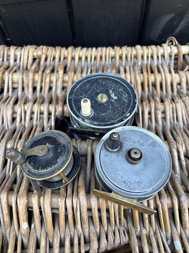Vintage fly fishing - fly, reels