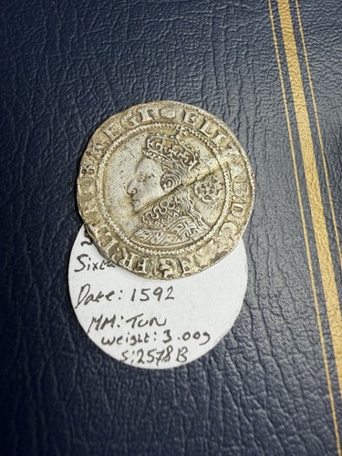Elizabeth 1592 silver - i,,