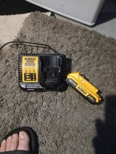 DeWALT DCB115 XR LI-ION