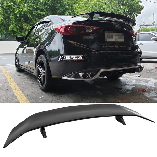 Glossy rear trunk - glossy, 47"