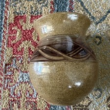 Holkham Pottery 16cm vase