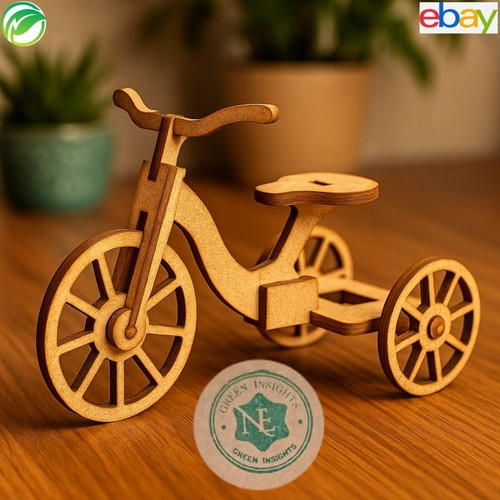 Wooden classic tricycle - 3d,