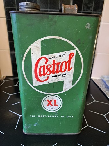 Vintage castrol motor - oil, drum