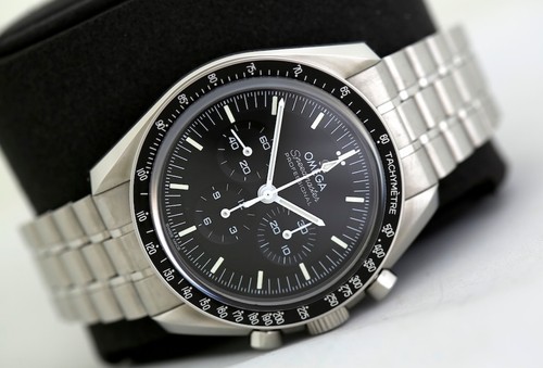 Omega speedmaster moonwatch - omega,