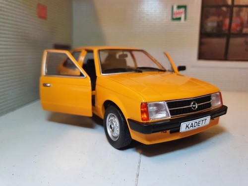 Vauxhall astra opel kadett - vauxhall,