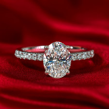 customized Diamond Ring Women Oval Lab Grown 1.8 Ct IGI Certified 14k White Gold